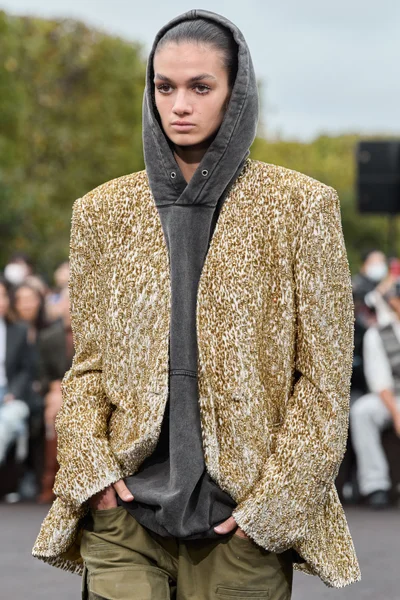 Look 125